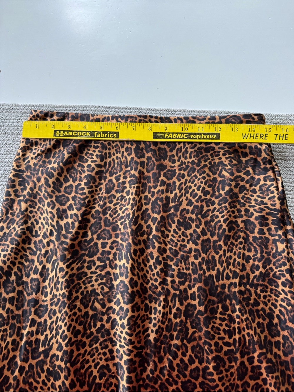 GAP Leopard Print Satin Maxi Skirt Brown and Black Size Small Tall - Picture 4 of 8